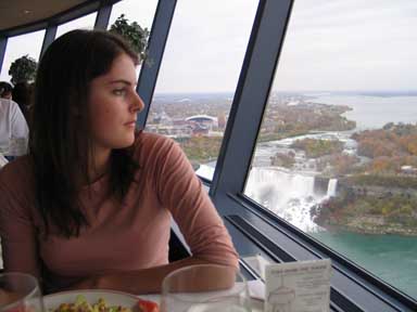 [Alex Dragland at Niagra Falls, Canada - November 1, 2003]